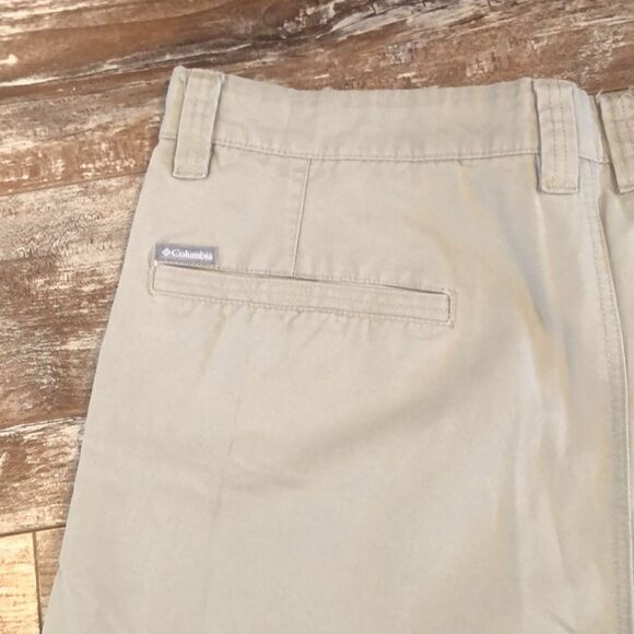Men’s Columbia Shorts size 42 - Picture 4 of 5